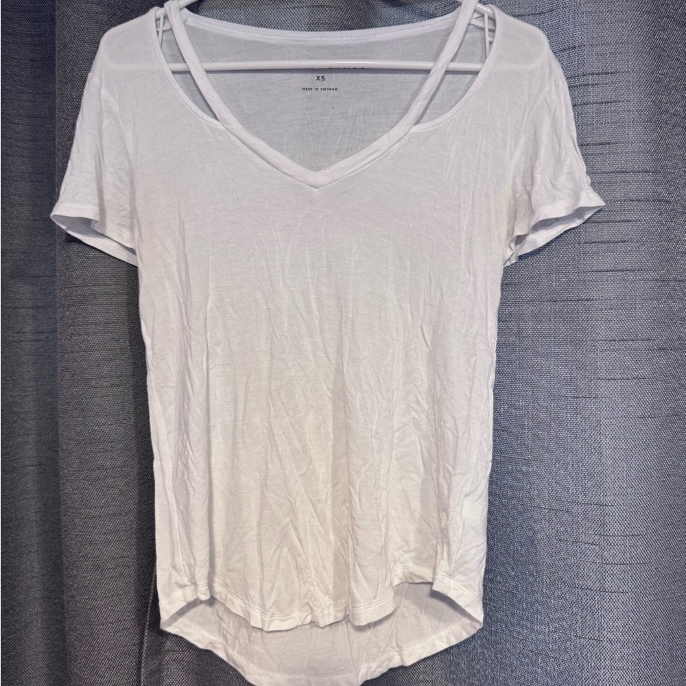 Aeropostale White Short Sleeve V-Neck Top